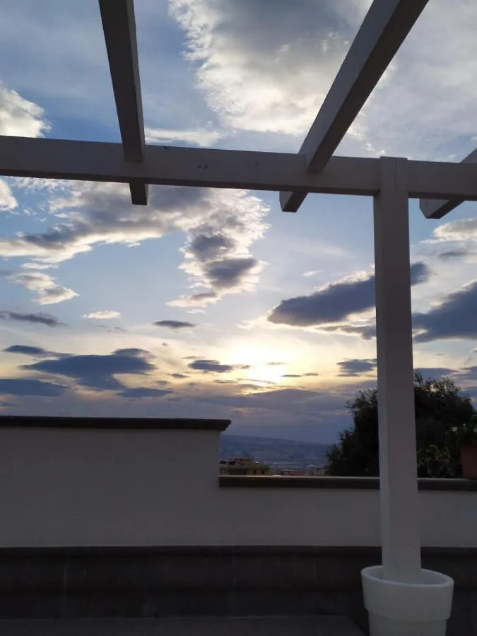 L'Orto Del Vesuvio Di Laura Guidone Bed and Breakfast San Sebastiano al Vesuvio 0*,  Italia